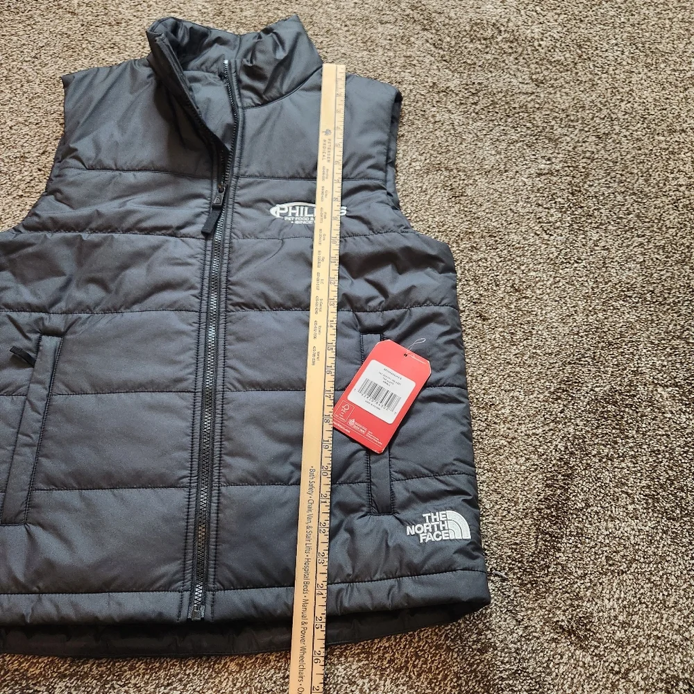NWT The North Face Mens Everyday Insulated Black Full Zip Vest Size Small
